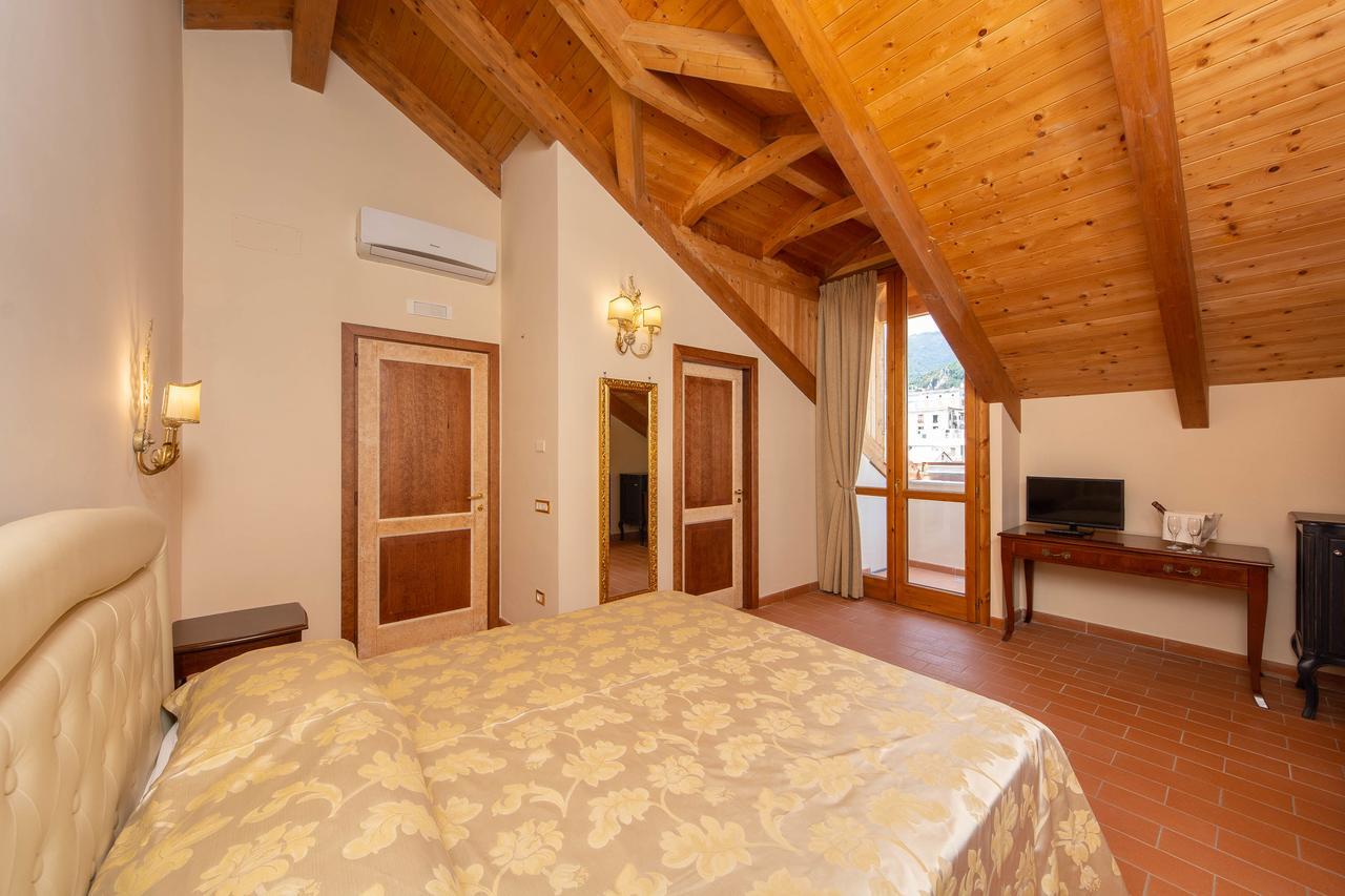 Villa Isabella Minori Exterior foto